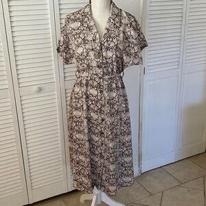 Angie Tan and Brown Snake Print Midi Dress Size L‎ new without tags